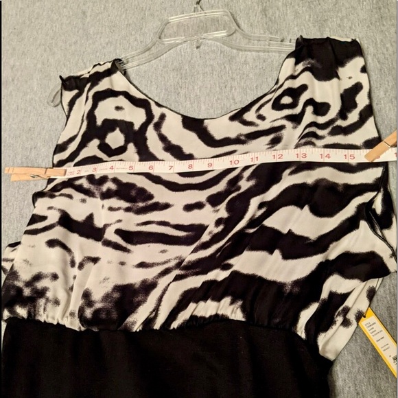 Alice + Olivia dress w/ zebra print, side ruching - Picture 10 of 11